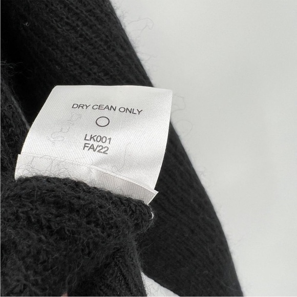 Quince Women's Black Baby Alpaca-Merino Wool Cropped Cardigan sz M Button Up NWT - Picture 6 of 7